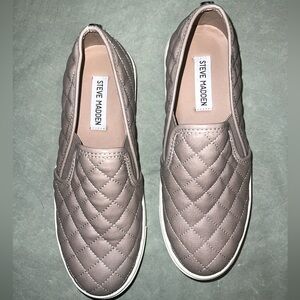 Steve Madden shoes size 7.5